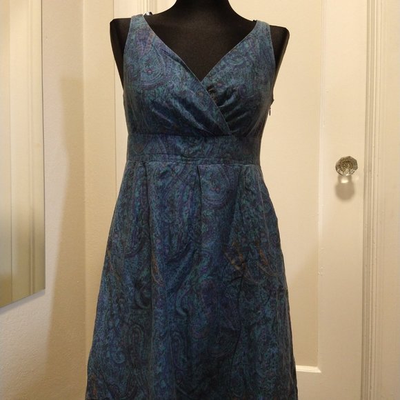 Land's End Dress in Teal Paisley - Picture 2 of 8